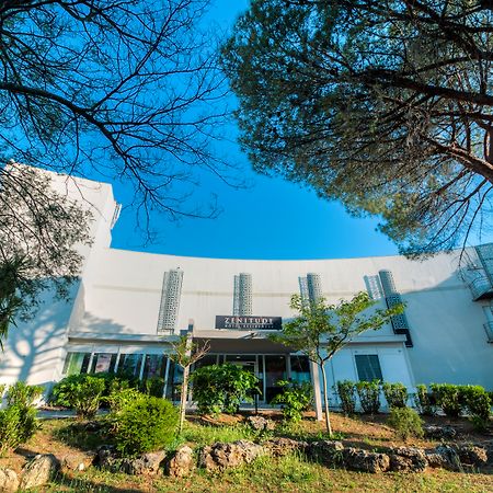 Comfort Aparthotel Frejus La Tour De Mare Exterior foto