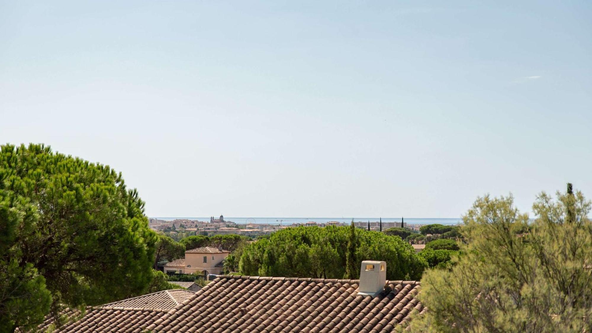Comfort Aparthotel Frejus La Tour De Mare Exterior foto