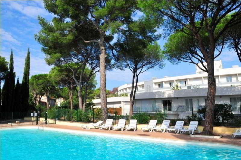 Comfort Aparthotel Frejus La Tour De Mare Exterior foto